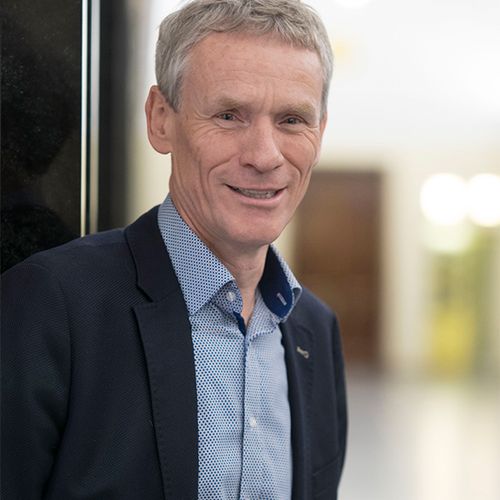 Prof. Dr. Ewald Frie